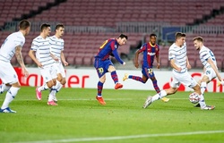 Messi tung ra bao nhiêu cú sút mà chưa ghi bàn từ "bóng sống"?