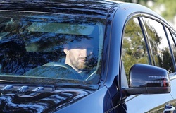 Hình ảnh Messi lần đầu tiên đến tập trung cùng Barca