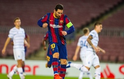 Sau Ronaldo, Messi cũng bị chế giễu về sút phạt đền