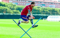 2 cử chỉ của Messi trong buổi tập khiến Barca hài lòng