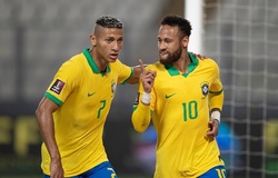 Neymar đuổi theo Pele về bàn thắng theo cách tính của FIFA