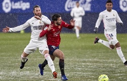 Khó tin Atletico dẫn đầu bảng dù chơi ít hơn Barca và Real 3 trận