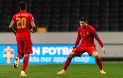 Cristiano Ronaldo vượt mốc 100 bàn với đội tuyển Bồ Đào Nha