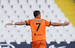 Ronaldo ghi bàn “nhanh như chớp” cho Juventus sau khi vào sân
