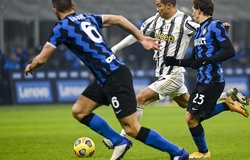 Ronaldo trượt dài từ vị trí số 1 xuống thứ 5 tại Serie A