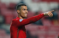 Ali Daei phản ứng gì khi Ronaldo sắp phá kỷ lục ghi bàn?