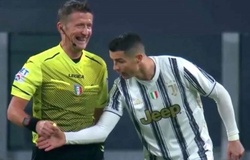 Ronaldo không tin vào Goal-line và đòi kiểm tra đồng hồ trọng tài 