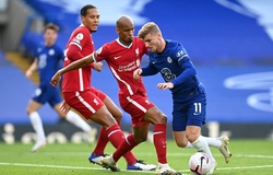Timo Werner của Chelsea sút ra ngoài trong tình huống khó tin