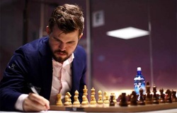 Kết quả giải cờ vua Chessable Masters khuya ngày 1/7: Vua cờ Magnus Carlsen vào chung kết