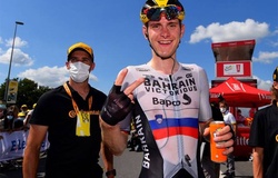 Đội đua xe đạp bị tình nghi doping thắng chặng 19 Tour de France!