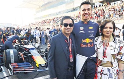 Chủ của đội đua F1 Red Bull trở thành siêu giàu từ một chuyến du lịch