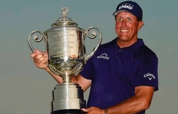 Vô địch giải Golf PGA Championship 2021: Phil Mickelson làm sách kỷ lục rối tung!