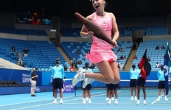  Elise Mertens quá bá đạo với ngôi vô địch tennis thứ 6 trước Australian Open