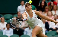 Kết quả tennis Wimbledon mới nhất: Số 1 thế giới Barty đánh dở vẫn ở lại, hạt giống số 3 quá đẹp bị đè bẹp!