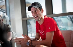 Người mẫu tiết lộ âm mưu bẫy tình sao tennis Djokovic
