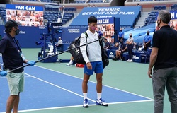 Giải tennis US Open sử dụng công nghệ: Djokovic không còn lo đánh bóng trúng cổ trọng tài biên!