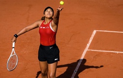 Kết quả tennis Roland Garros mới nhất: 'Kẻ nổi loạn" Naomi Osaka thoát hiểm