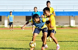 Kết quả Vĩnh Long vs TPHCM 2 (FT: 2-1): Kịch tính đến phút chót