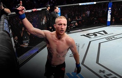 Justin Gaethje: Chiến thuật sống còn của Khabib dựa vào lồng đấu