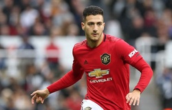 Tin chuyển nhượng MU hôm nay 31/7: Dalot sắp được Barca “giải cứu”