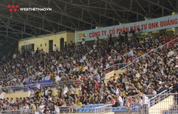 CLB Quảng Nam bị phạt tiền vì CĐV “tấn công” trọng tài