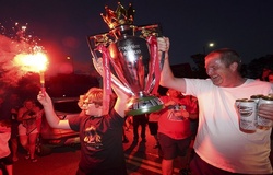 Liverpool thành công nhất nước Anh khi vượt MU về danh hiệu