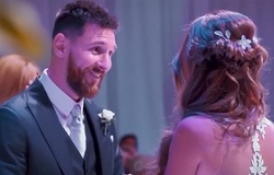 Vợ Messi chia sẻ video đặc biệt kỷ niệm 3 năm ngày cưới