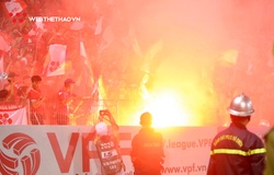 Hà Nội FC và Hải Phòng cùng bị phạt vì pháo sáng