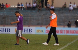 V.League, hạng Nhất thay HLV như… thay áo