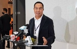 LĐBĐ Thái Lan nhờ ông chủ Leicester để giải quyết khủng hoảng tài chính