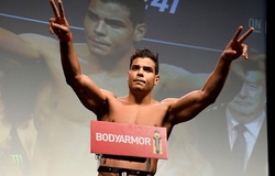 Paulo Costa: ‘Hủy diệt từ từ tâm trí và thân xác Adesanya là mục tiêu số một’