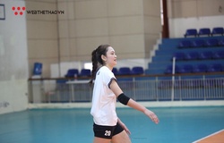 Trở lại tập luyện, hoa khôi Thu Hoài hướng tới mục tiêu cao nhất mùa bóng 2020