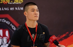 'Quyền vương' Trương Đình Hoàng chia vui cùng MMA Việt