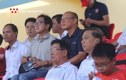 HLV Park Hang Seo dự khán trận Nam Định vs HAGL