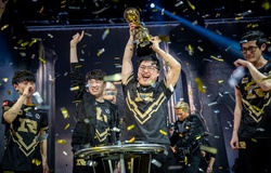 Uzi hé lộ về khả năng trở lại thi đấu chuyên nghiệp