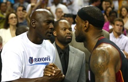 LeBron James thừa nhận đã bật khóc vì Michael Jordan