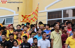 Lịch thi đấu bóng đá hôm nay 23/5: Sân cỏ Việt Nam trở lại