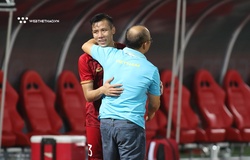 Thầy Park nhắn Quế Ngọc Hải “uống bia ít thôi” dịp sinh nhật