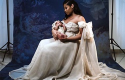 Ông hoàng tốc độ Usain Bolt khoe ảnh con gái, CĐV bình chọn “bé bi” có tên hay nhất năm