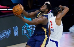 Zion Williamson thất vọng vì thời gian ra sân còn chưa kịp đổ mồ hôi!