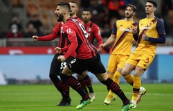 AC Milan thắng AS Roma với cặp trung vệ chưa từng thấy