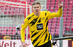Haaland lập cú đúp vẫn nổi trận lôi đình với Dortmund