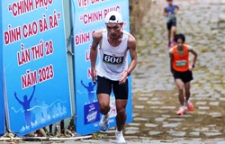 Quán quân marathon SEA Games Hoàng Nguyên Thanh “gác giày” đón Tết Quý Mão