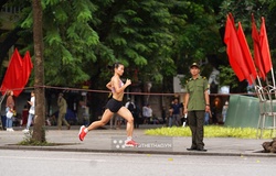 Một số bài tập cơ bản trong luyện tập chạy bộ, VĐV dự Viettel Marathon nên biết