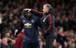 Lukaku được so sánh với Iniesta sau khi lập cú đúp kiến tạo cho MU trước Arsenal