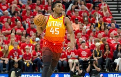 Khó tin khi "siêu tân binh" Donovan Mitchell ngày nào lại đang dứt điểm cận rổ tệ nhất NBA