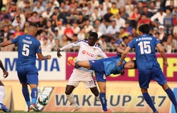 Hà Nội FC "vấp ngã", cả làng cười… khà khà?