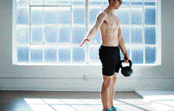 7 động tác khiến đôi chân cực khỏe, chinh phục mọi đường chạy địa hình