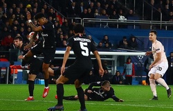 Chuyên gia và trọng tài khẳng định MU hưởng phạt đền đúng luật, dù PSG không đáng bị phạt