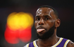 Fan LA Lakers đuổi LeBron James về lại Cleveland Cavaliers: Cuộc sống mà!